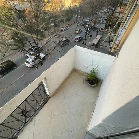 Lacasa-wilson Square Apartment