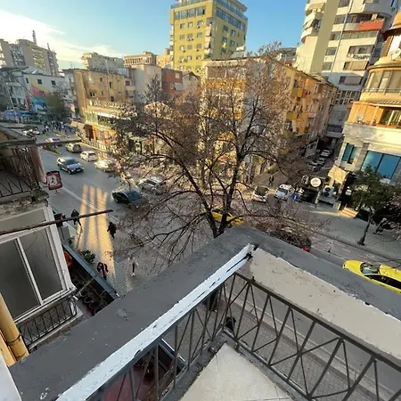 Lacasa-wilson Square Tirana